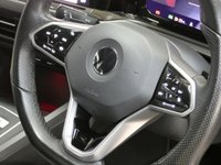 USED 2021 02 VOLKSWAGEN GOLF 1.5 eTSI MHEV R-Line Hatchback 5dr Petrol Hybrid DSG Euro 6 (s/s) (150 ps) SAT NAV PART LEATHER INTERIOR CRUISE CONTROL PARKING SENSORS 1 OWNER SERVICE HISTORY WARRANTY
