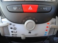 USED 2013 13 TOYOTA AYGO 1.0 VVT-i Fire Hatchback 5dr Petrol Manual Euro 5 (67 ps) www.suffolkcarcentre.co.uk - Located at Lowestoft