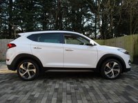 USED 2016 66 HYUNDAI TUCSON 2.0 CRDi Premium SE SUV 5dr Diesel Auto 4WD Euro 6 (136 ps) SUNROOF I NAV I CLIMATE SEATS