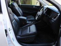 USED 2016 66 HYUNDAI TUCSON 2.0 CRDi Premium SE SUV 5dr Diesel Auto 4WD Euro 6 (136 ps) SUNROOF I NAV I CLIMATE SEATS