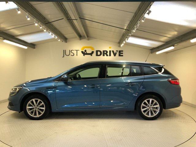 2019 Renault Megane 1.3L Play 5dr - Photo 2