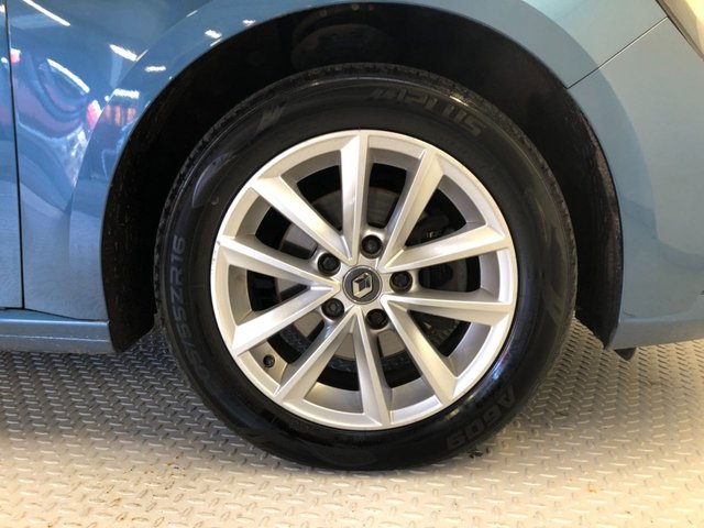 2019 Renault Megane 1.3L Play 5dr - Photo 9