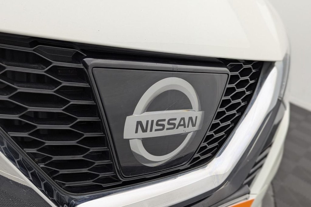USED 2017 67 NISSAN QASHQAI 1.6 dCi N-Connecta SUV 5dr Diesel XTRON Euro 6 (s/s) (130 ps) Sat Nav Pan Roof
