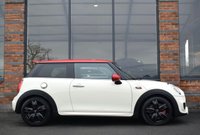 USED 2015 15 MINI HATCH 2.0 John Cooper Works Hatchback 3dr Petrol Manual Euro 6 (s/s) (231 ps) H&K / HUD / MEDIA XL / CHILI