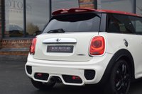 USED 2015 15 MINI HATCH 2.0 John Cooper Works Hatchback 3dr Petrol Manual Euro 6 (s/s) (231 ps) H&K / HUD / MEDIA XL / CHILI