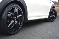 USED 2015 15 MINI HATCH 2.0 John Cooper Works Hatchback 3dr Petrol Manual Euro 6 (s/s) (231 ps) H&K / HUD / MEDIA XL / CHILI