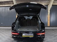 USED 2021 71 BENTLEY BENTAYGA 4.0 V8 First Edition 5dr Petrol Auto 4WD Euro 6 (s/s) (550 ps) BENTLEY WARRANTY, FIRST EDITION, BLACK PACK, ROOOF, LIMITED EDITION MULLINER INTERIOR, PANORAMIC ROOF, ELECTRIC TOWBAR, NIGHT VISION AND MORE