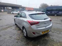 USED 2015 65 HYUNDAI I30 1.6 CRDi Blue Drive SE Hatchback 5dr Diesel Manual Euro 6 (s/s) (110 ps) &pound;0 road Tax
