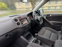 USED 2009 59 VOLKSWAGEN TIGUAN 2.0 TDI SE SUV 5dr Diesel Manual 4WD Euro 5 (140 ps) 