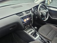 USED 2020 70 SKODA OCTAVIA 1.5 TSI GPF ACT SE Technology Estate 5dr Petrol Manual Euro 6 (s/s) (150 ps) 