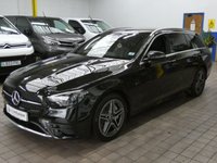 USED 2020 70 MERCEDES-BENZ E-CLASS 2.0 E300de 13.5kWh AMG Line Estate 5dr Diesel Plug-in Hybrid G-Tronic+ Euro 6 (s/s) (306 ps) SAT NAV HEATED LEATHER SEATS REAR VIEW CAMERA CRUISE CONTROL PARKING SENSORS 1 OWNER SERVICE HISTORY WARRANTY