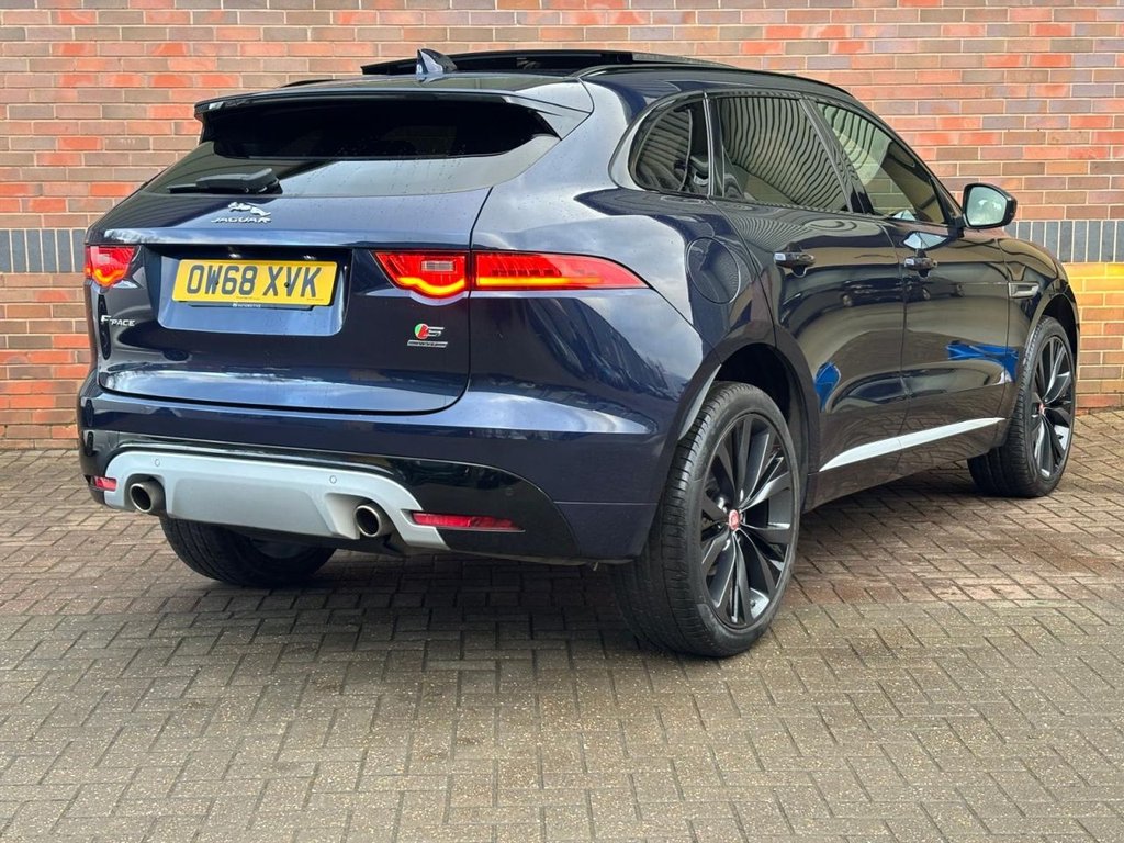 USED 2019 68 JAGUAR F-PACE 3.0 D300 V6 S SUV 5dr Diesel Auto AWD Euro 6 (s/s) (300 ps) PAN ROOF|MERIDIAN|2YR WARRANTY