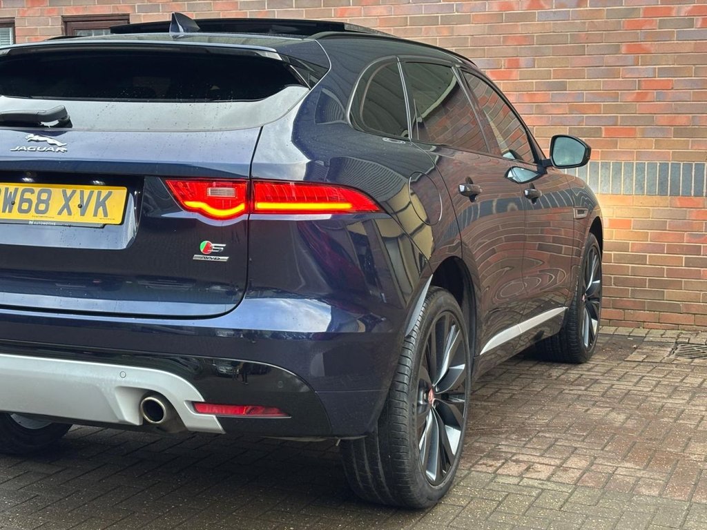 USED 2019 68 JAGUAR F-PACE 3.0 D300 V6 S SUV 5dr Diesel Auto AWD Euro 6 (s/s) (300 ps) PAN ROOF|MERIDIAN|2YR WARRANTY