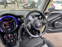 USED 2015 64 MINI HATCH 1.5 Cooper Hatchback 3dr Petrol Manual Euro 6 (s/s) (136 ps) 1 Owner From New With Full Service History, Great Specification And ULEZ Complaint !