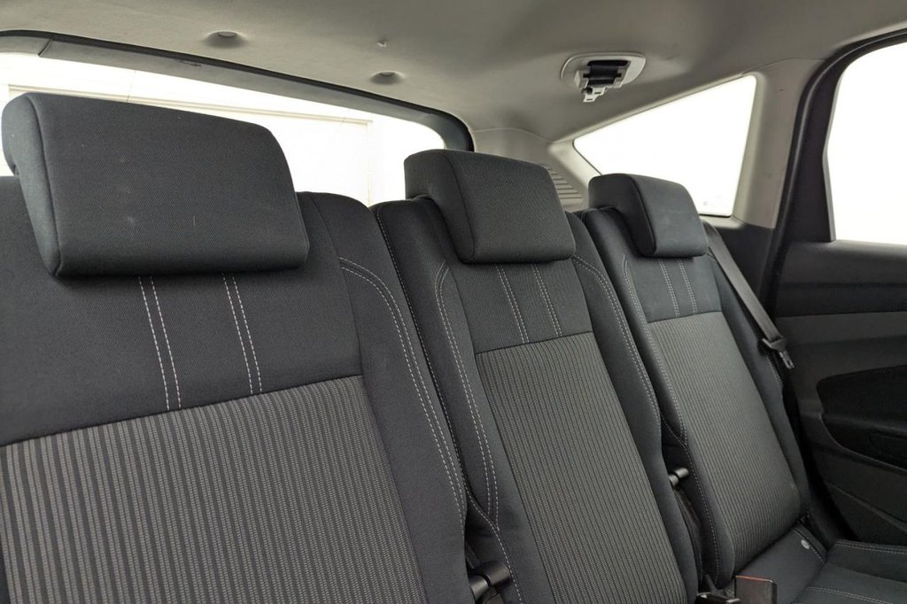 USED 2011 11 FORD C-MAX 1.6 TDCi Titanium MPV 5dr Diesel Manual Euro 5 (115 ps) DAB Heated Screen