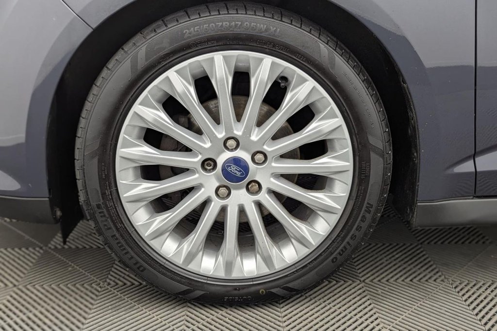 USED 2011 11 FORD C-MAX 1.6 TDCi Titanium MPV 5dr Diesel Manual Euro 5 (115 ps) DAB Heated Screen