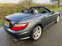 USED 2013 13 MERCEDES-BENZ SLK 3.5 SLK350 BlueEfficiency AMG Sport Convertible 2dr Petrol G-Tronic+ Euro 5 (s/s) (306 ps) 