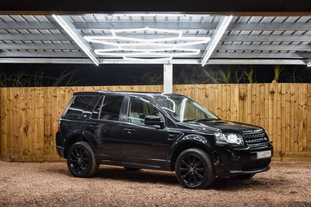 2014 Land Rover Freelander 2 2.2 SD4 Dynamic SUV 5dr Diesel CommandShift 4WD Euro 5 (190 ps)