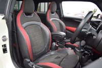 USED 2018 18 MINI HATCH 2.0 John Cooper Works Hatchback 3dr Petrol Manual Euro 6 (s/s) (231 ps) PAN ROOF / CHILI PACK / NAV +