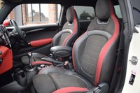 USED 2018 18 MINI HATCH 2.0 John Cooper Works Hatchback 3dr Petrol Manual Euro 6 (s/s) (231 ps) PAN ROOF / CHILI PACK / NAV +