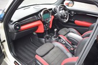 USED 2018 18 MINI HATCH 2.0 John Cooper Works Hatchback 3dr Petrol Manual Euro 6 (s/s) (231 ps) PAN ROOF / CHILI PACK / NAV +