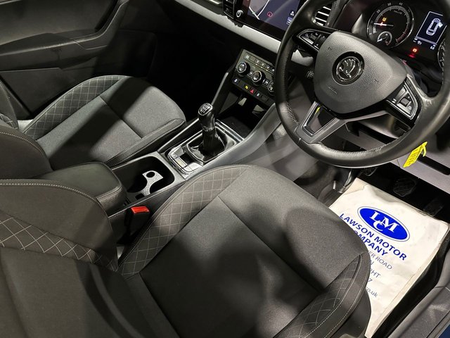 View our SKODA KAROQ