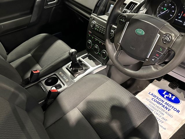 View our LAND ROVER FREELANDER 2