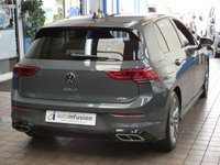 USED 2020 70 VOLKSWAGEN GOLF 1.5 eTSI MHEV R-Line Hatchback 5dr Petrol Hybrid DSG Euro 6 (s/s) (150 ps) SAT NAV PART LEATHER INTERIOR CRUISE CONTROL PARKING SENSORS 1 OWNER SERVICE HISTORY WARRANTY