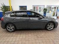 USED 2020 70 VOLKSWAGEN GOLF 1.5 eTSI MHEV R-Line Hatchback 5dr Petrol Hybrid DSG Euro 6 (s/s) (150 ps) SAT NAV PART LEATHER INTERIOR CRUISE CONTROL PARKING SENSORS 1 OWNER SERVICE HISTORY WARRANTY