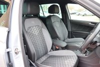 USED 2023 23 VOLKSWAGEN TIGUAN 1.4 TSI 13KWH R-LINE DSG ONE OWNER CAMERA HEATED WHEEL