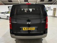 USED 2019 69 HYUNDAI i800 2.5 CRDi SE Nav MPV 5dr Diesel Manual Euro 6 (136 ps) 