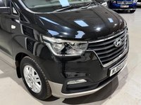 USED 2019 69 HYUNDAI i800 2.5 CRDi SE Nav MPV 5dr Diesel Manual Euro 6 (136 ps) 
