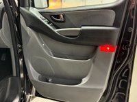 USED 2019 69 HYUNDAI i800 2.5 CRDi SE Nav MPV 5dr Diesel Manual Euro 6 (136 ps) 