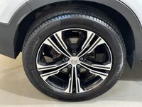 USED 2020 70 VOLVO XC40 2.0 B4 MHEV Inscription Pro Auto Euro 6 (s/s) 5dr 