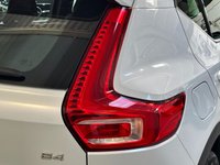USED 2020 70 VOLVO XC40 2.0 B4 MHEV Inscription Pro Auto Euro 6 (s/s) 5dr 
