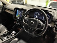 USED 2020 70 VOLVO XC40 2.0 B4 MHEV Inscription Pro Auto Euro 6 (s/s) 5dr 