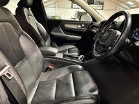 USED 2020 70 VOLVO XC40 2.0 B4 MHEV Inscription Pro Auto Euro 6 (s/s) 5dr 