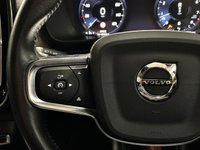 USED 2020 70 VOLVO XC40 2.0 B4 MHEV Inscription Pro Auto Euro 6 (s/s) 5dr 