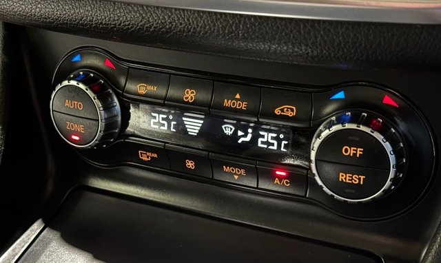 View our MERCEDES-BENZ GLA