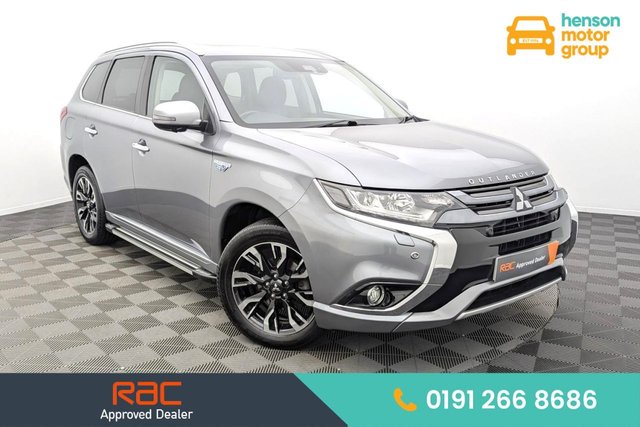 2017 OUTLANDER 2.0H 12KWH 4HS SUV 5DR PETROL PLUG IN HYBRID CVT 4WD EURO... photo
