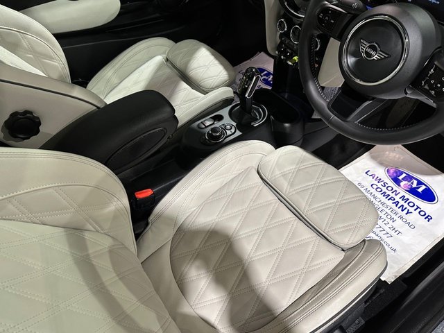 View our MINI Electric Hatch