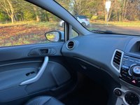 USED 2011 60 FORD FIESTA 1.6 Titanium Hatchback 5dr Petrol Manual (134 g/km, 118 bhp) 
