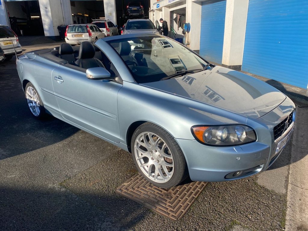 USED 2006 56 VOLVO C70 2.4 D5 SE Lux Convertible 2dr Diesel Geartronic (193 g/km, 178 bhp) WINTER PACK