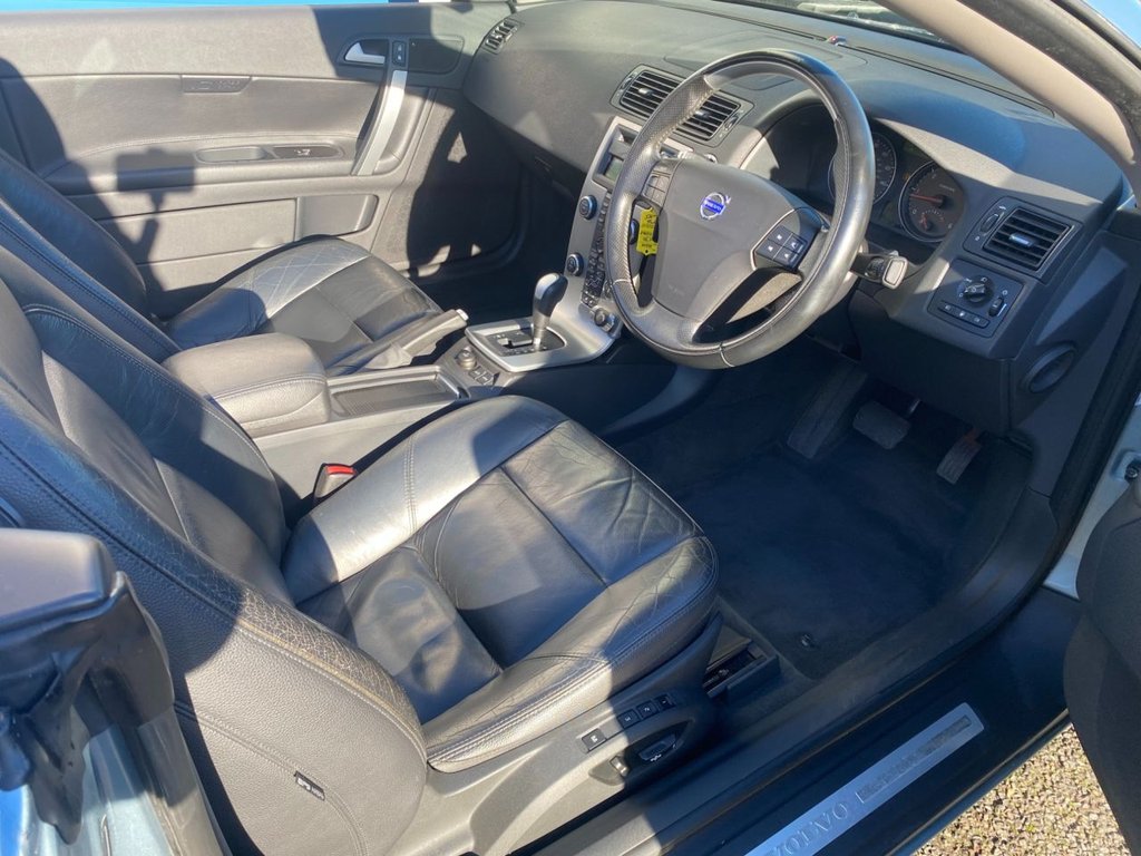 USED 2006 56 VOLVO C70 2.4 D5 SE Lux Convertible 2dr Diesel Geartronic (193 g/km, 178 bhp) WINTER PACK