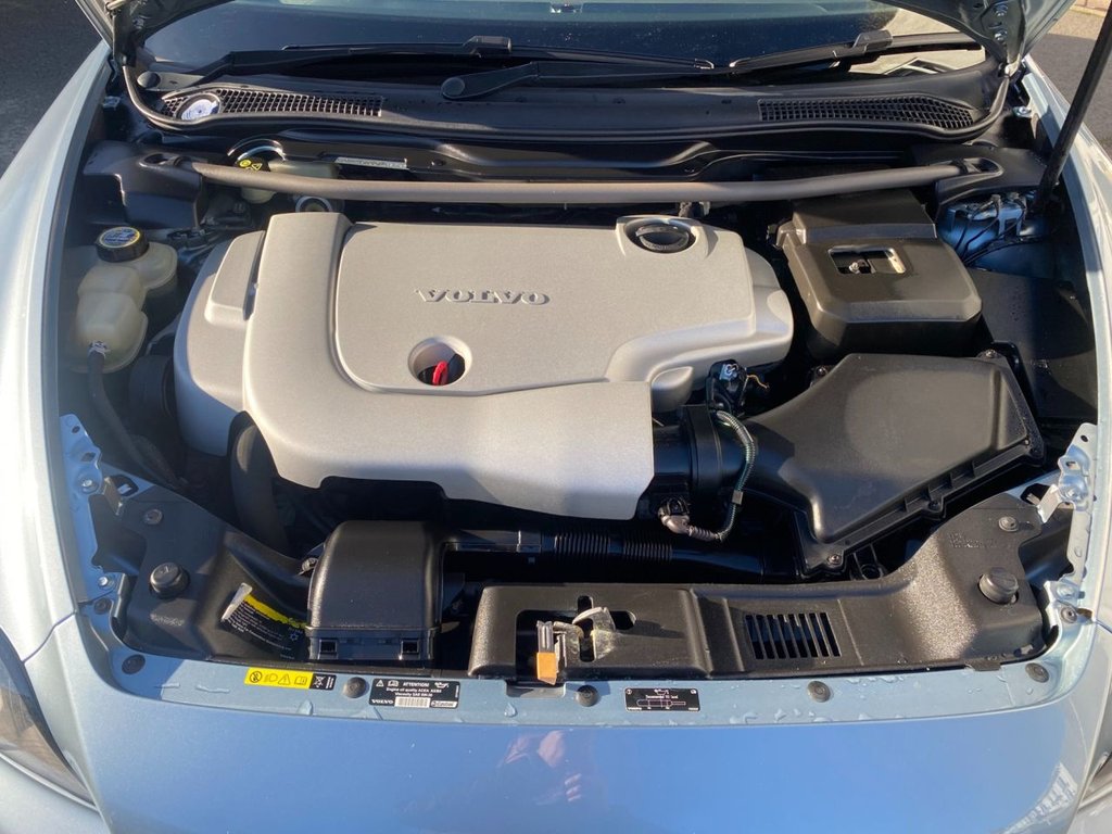 USED 2006 56 VOLVO C70 2.4 D5 SE Lux Convertible 2dr Diesel Geartronic (193 g/km, 178 bhp) WINTER PACK