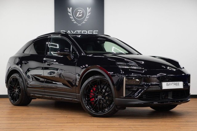 2024 74 Porsche Macan 100kWh Turbo SUV Electric