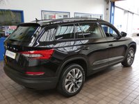 USED 2021 21 SKODA KODIAQ 1.5 TSI ACT SE Drive SUV 5dr Petrol DSG Euro 6 (s/s) (7 Seat) (150 ps) 7 SEAT SAT NAV REAR VIEW CAMERA CRUISE CONTROL PARKING SENSORS 1 OWNER SERVICE WARRANTY