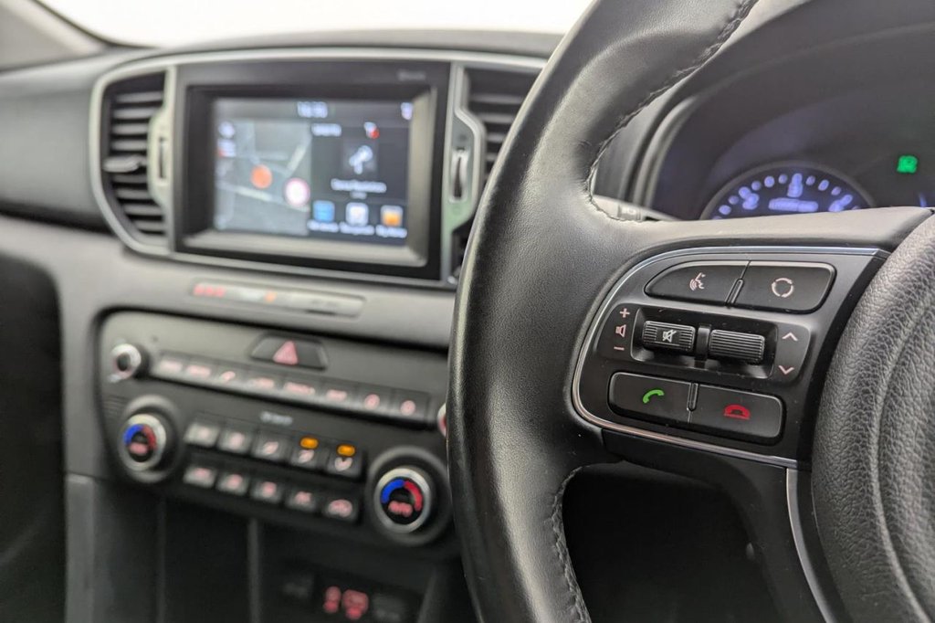 USED 2017 66 KIA SPORTAGE 1.7 CRDi 2 SUV 5dr Diesel Manual Euro 6 (s/s) (114 bhp) Sat Nav DAB
