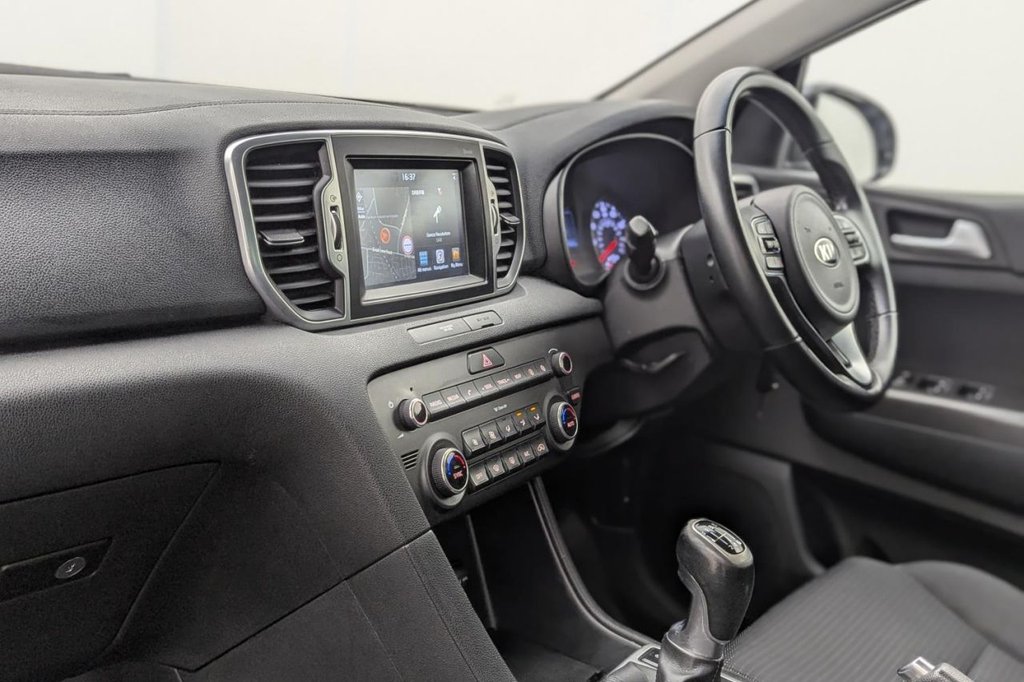 USED 2017 66 KIA SPORTAGE 1.7 CRDi 2 SUV 5dr Diesel Manual Euro 6 (s/s) (114 bhp) Sat Nav DAB