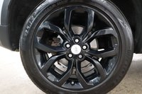 USED 2018 68 LAND ROVER DISCOVERY SPORT 2.0 TD4 HSE SUV 5dr Diesel Auto 4WD Euro 6 (s/s) (180 ps) FULL LENGTH PANORAMIC GLASS ROOF